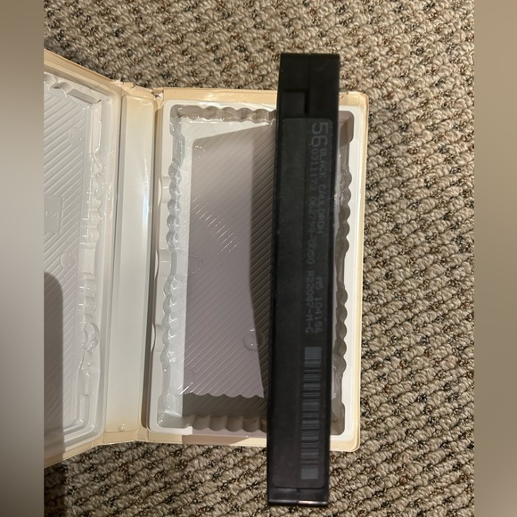 Disney’s Masterpiece The Black Cauldron VHS - Picture 7 of 11